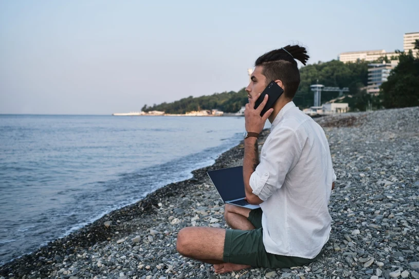 When can your boss recall you from holiday? Polish law allows it