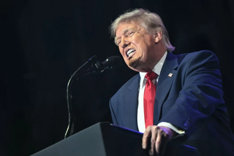 "Głupie naruszenie porozumienia". Trump rzuca oskarżeniami