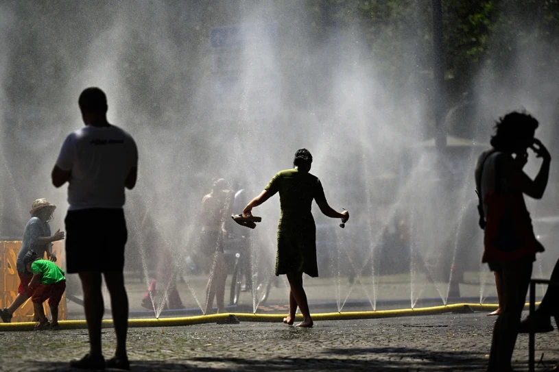 Rekordowe upały paraliżują Europę. Padły historyczne temperatury