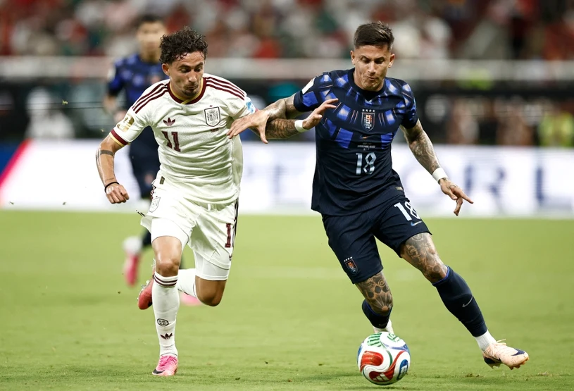 Two Spanish players injured vs Uruguay — their World Cup may be over