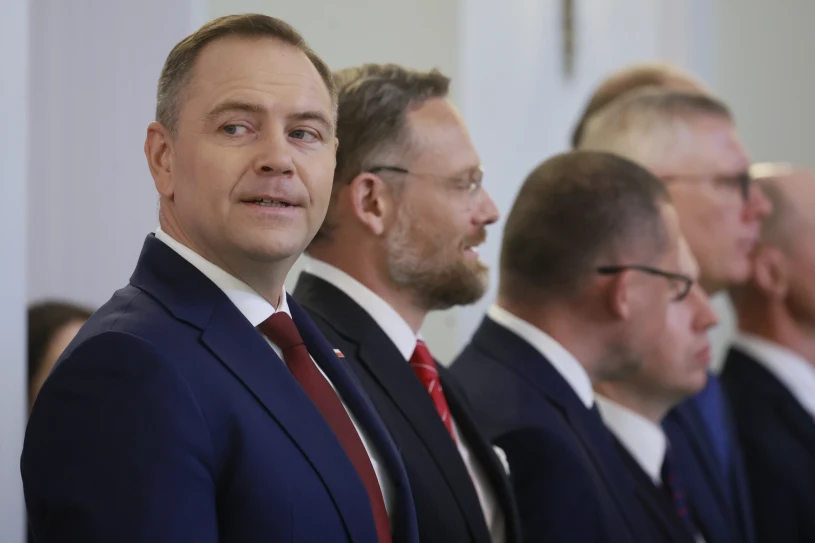 Partia koalicji negocjuje z Pałacem. Czekają na odpowiedź Nawrockiego