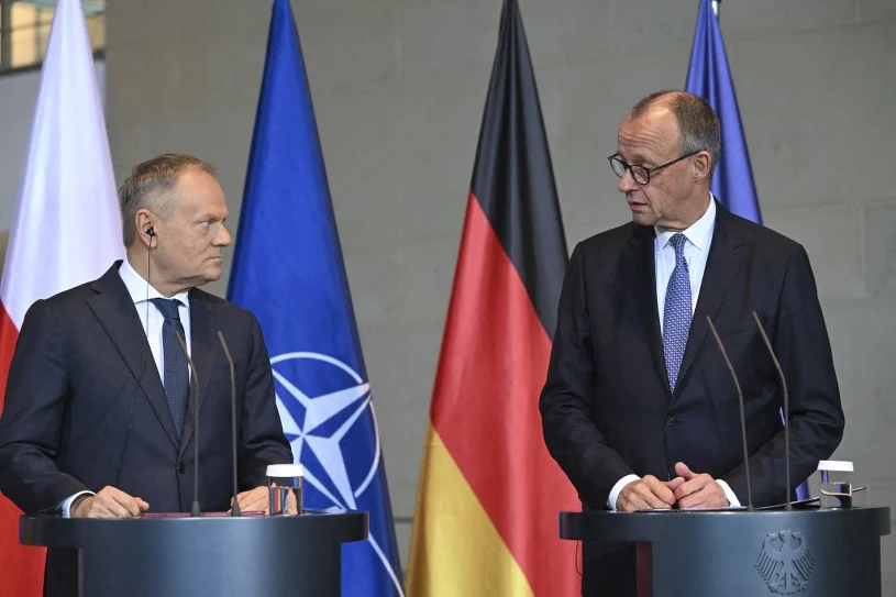 "Tusk nie chce jałmużny". Polska czeka na gest z Niemiec