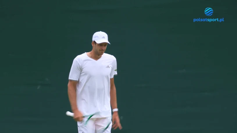 Hubert Hurkacz lepszy od Ruuda. Polak w kolejnej rundzie WImbledonu [WIDEO]