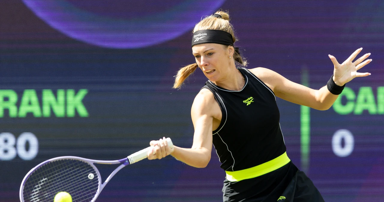 Magdalena Fręch - Anna Kalinska w 1. rundzie Wimbledonu. Relacja na żywo