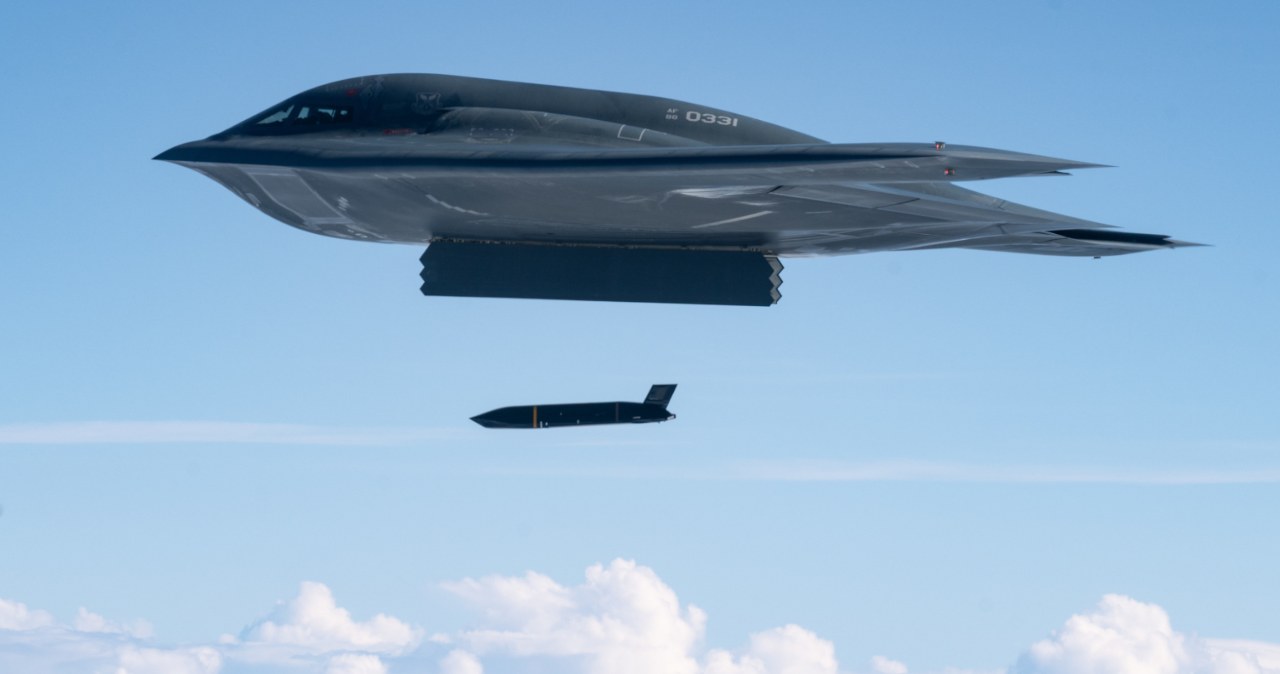To zdjęcie przeraża Chińczyków. Pokazali nową broń bombowców B-2 Spirit