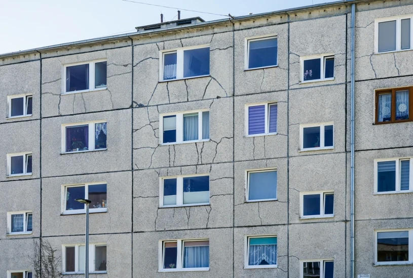 Tyle lat przetrwa wielka płyta. Czy bloki z PRL-u są bezpieczne?