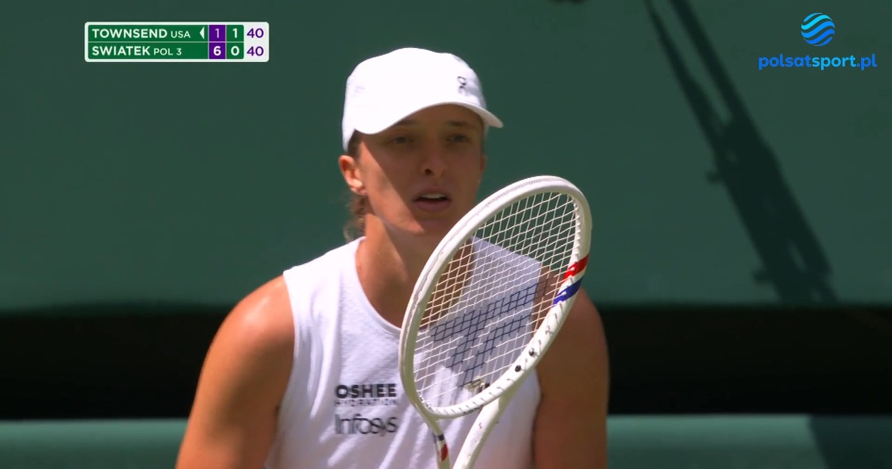 Trudny początek Świątek na Wimbledonie. Tak Polka wróciła do gry [WIDEO]