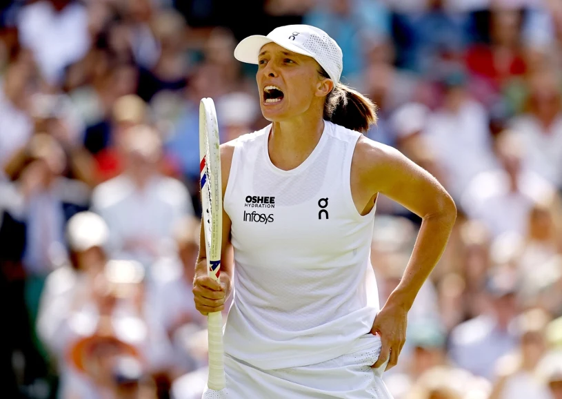 Świątek przyznaje: zmagałam się z problemami w I rundzie Roland Garros