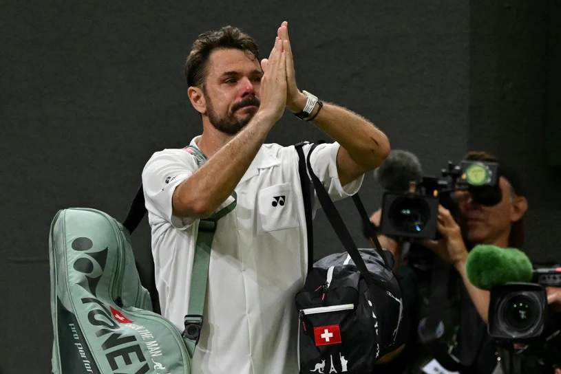 Cztery tie-breaki na Wimbledonie. Ruszył za rywalem. Polały się łzy