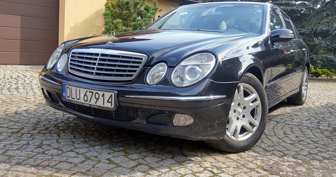 Mercedes lepszy od BMW i Audi. Zaskakujące dane o używanych autach