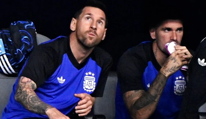 Niecodzienna sytuacja na mundialu. Kibice w szoku. Messi w roli głównej