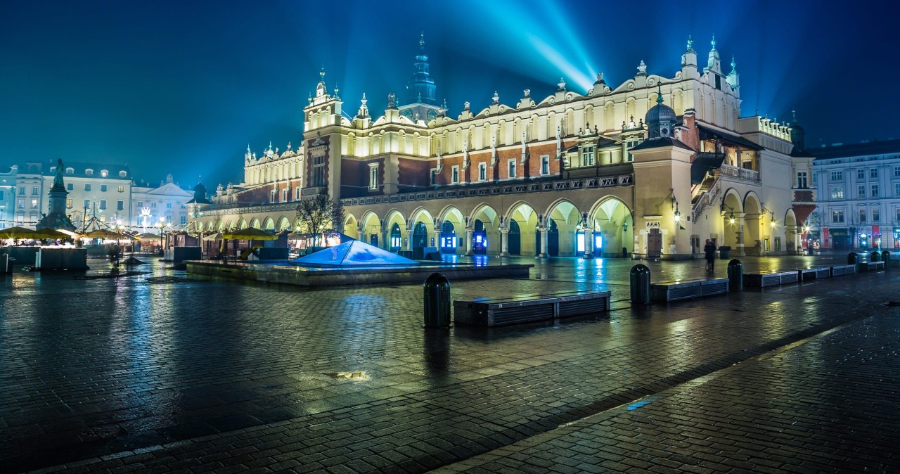 Kraków jednak bez zakazu fajerwerków. Sąd stwierdził, że to bezprawne Kraków jednak bez zakazu fajerwerków. Sąd stwierdził, że to bezprawne