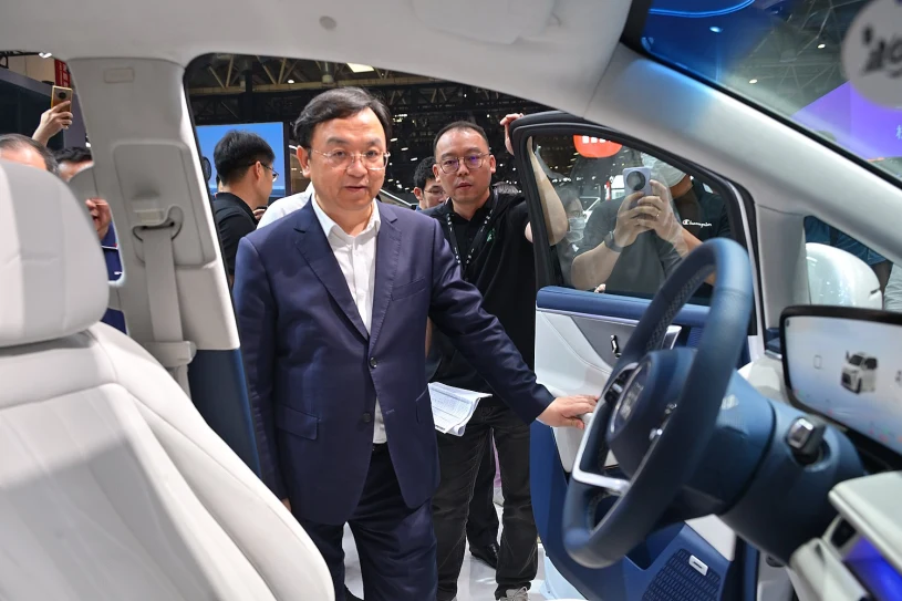 BYD bierze na cel Toyotę i Volkswagena. Chińczycy dają im 4 lata