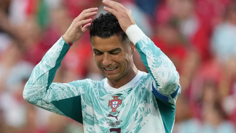 Kibice odczytali, co Cristiano Ronaldo powiedział przed karnym. Są pewni