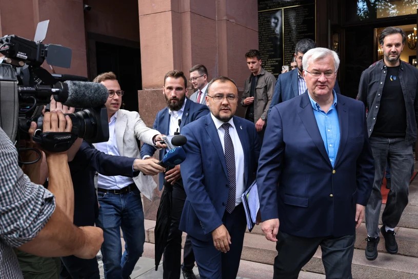 Sybiha opuścił siedzibę MSZ. Tak skończyło się spotkanie szefów dyplomacji