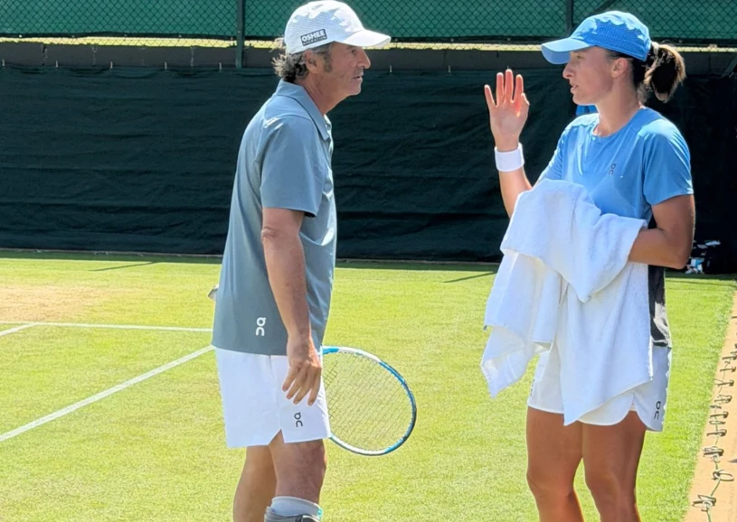 Świątek trenowała z Radwańską przed Wimbledonem