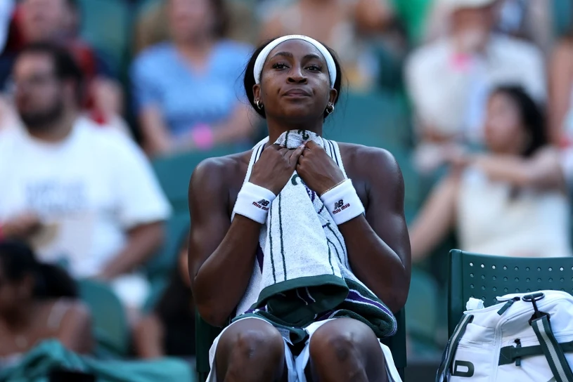 Gauff pokonała Bencic i awansowała do ćwierćfinału Wimbledonu tuż przed północą