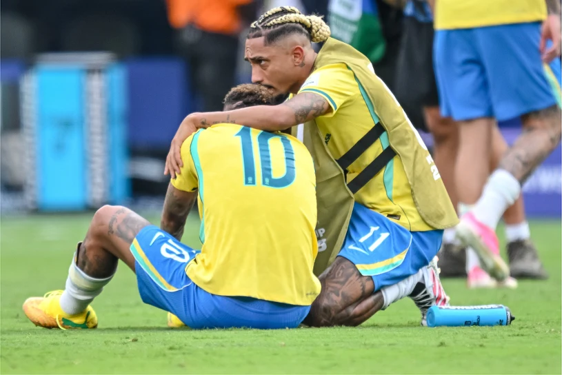 Neymar płacze po odpadnięciu Brazylii — to jego ostatni mundial