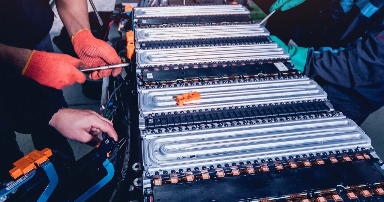 Koniec z pożarami elektryków. Chery z dożywotnią gwarancją na akumulator