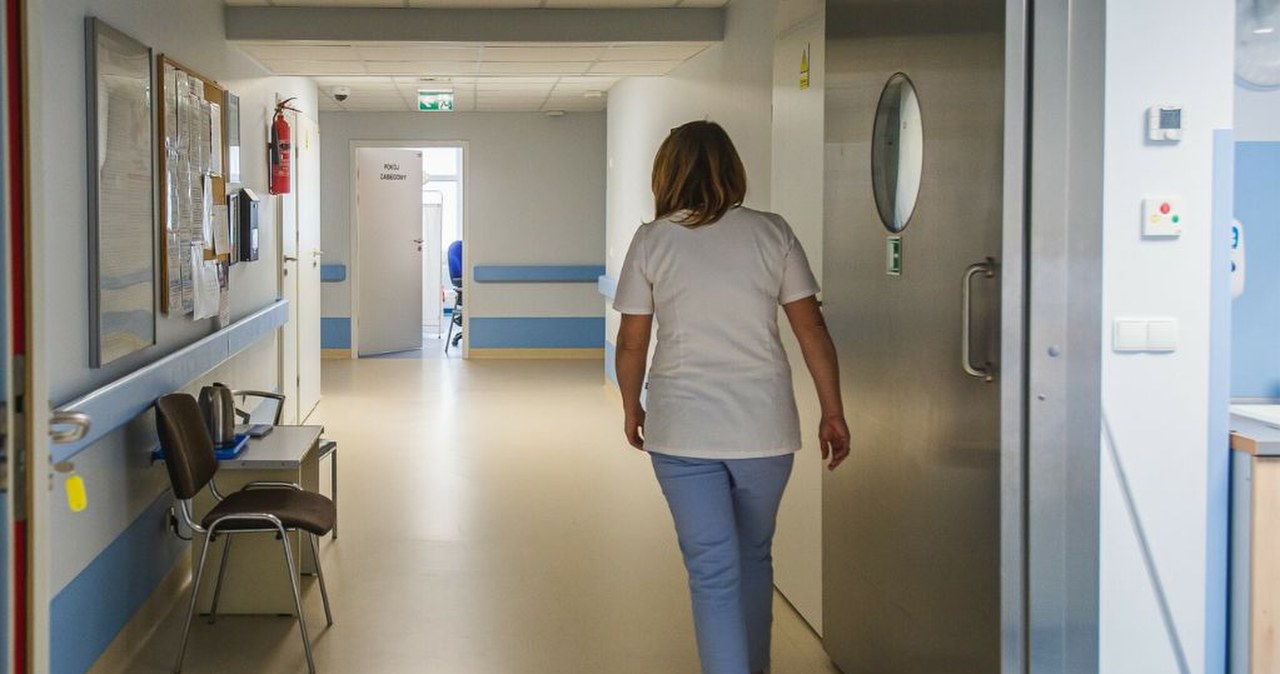 Doprowadzili szpital do ruiny. Zarabiali 26 tys. zł za godzinę