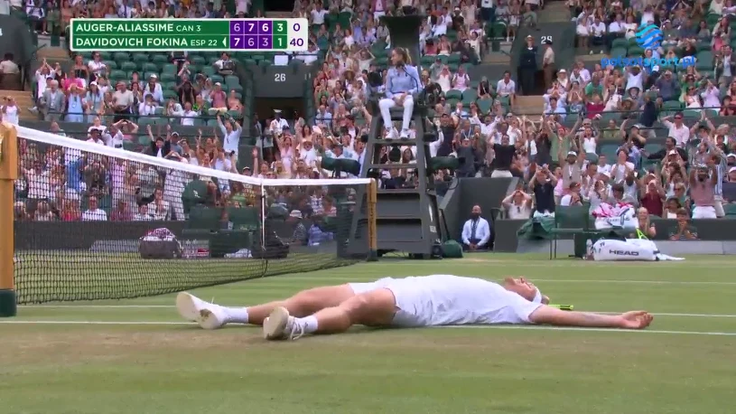 Wimbledon oszalał po tej akcji. Nazwali ją „point of the tournament” [WIDEO]