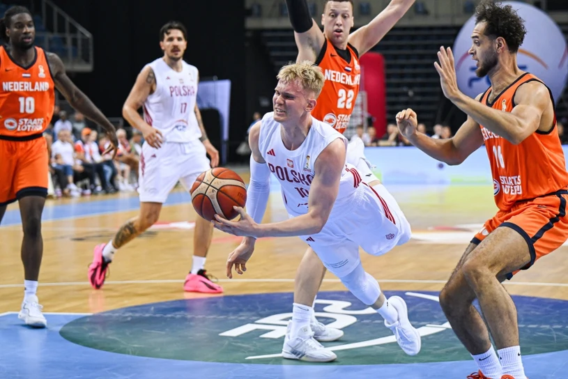 Popis w meczu Polaków w eliminacjach MŚ. Nieposkromione trio dało zwycięstwo