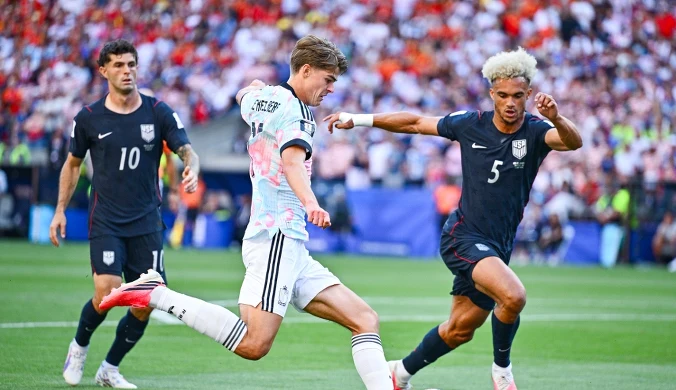 Koszmarny błąd dobił gospodarzy mundialu. Nie pomógł nawet Trump