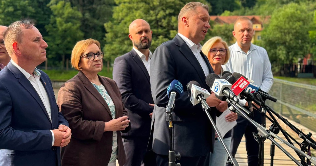 Śnięte ryby w rzece Bóbr przy zaporze Pilchowice. PiS domaga się wyjaśnień