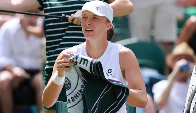 Aż huczy ws. ręczników na Wimbledonie. Nagle padło nazwisko Świątek