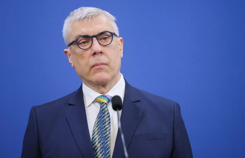 Giertych uderzył w prokuraturę, w tle sprawa dwóch wież. Jest odpowiedź