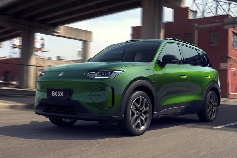 Leapmotor B03X - crossover dla rodziny za 94,9 tys. zł. Ruszają zamówienia
