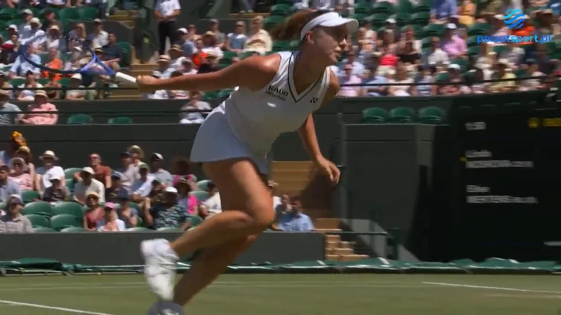 Noskova reaches first Wimbledon semi-final, beats Mertens 6:3, 7:5