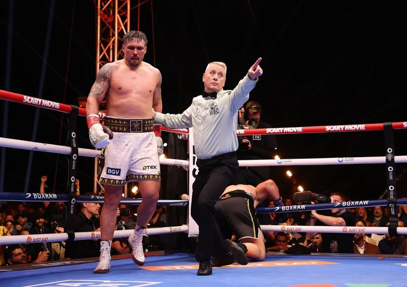 Moses Itauma: Usyk is chasing money at end of career, but I don't blame him