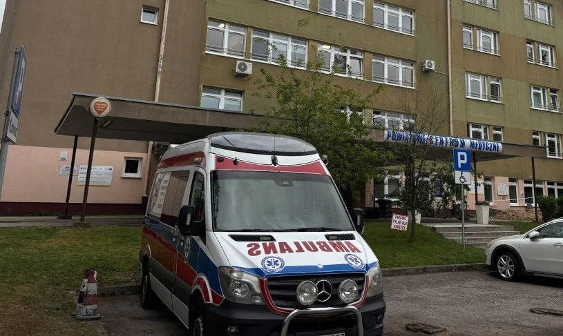 Lekarz ze szpitala w Braniewie rozliczył ponad 1000 godzin w jednym miesiącu i zarobił 1,8 mln zł w rok