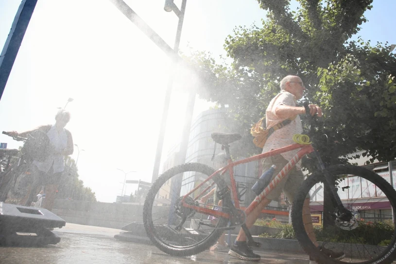 This will be a different heat wave than in June. We know the date of its arrival