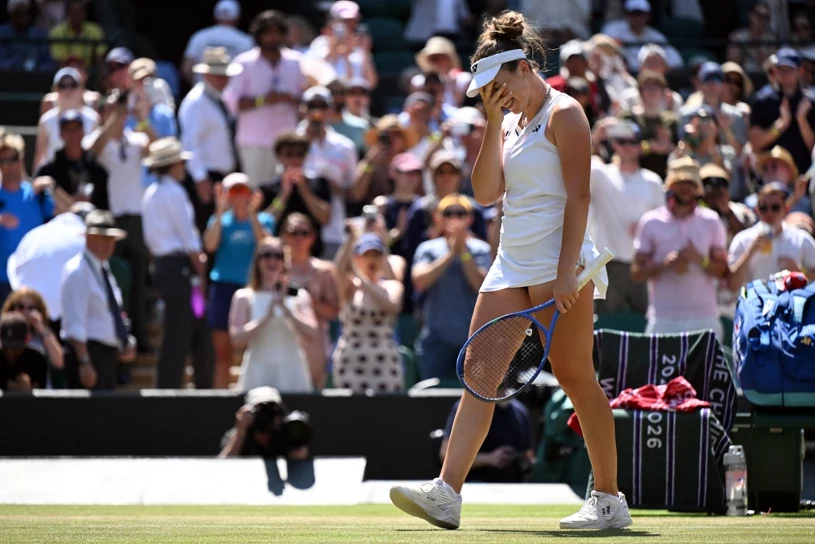 Noskova pokonała Kostiuk 6:4, 6:4 — historyczny finał Wimbledonu kobiet