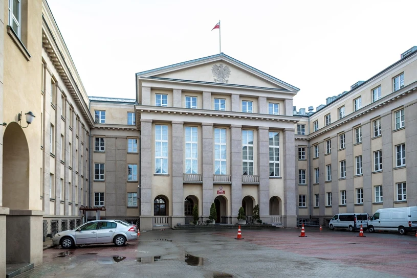 Kłopoty byłego szefa NIK. Jest akt oskarżenia