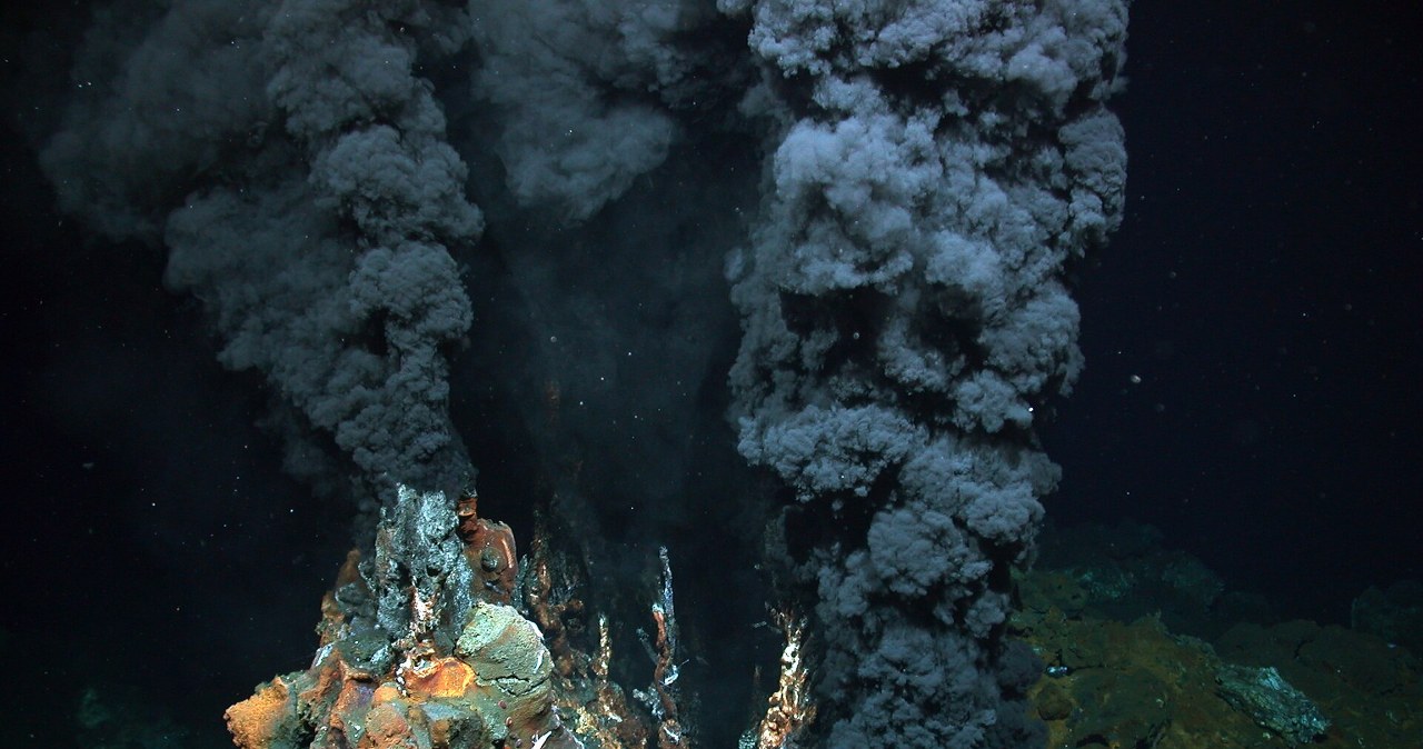 Japonia odkryła rekordowe ilości złota ukryte pod dnem oceanu