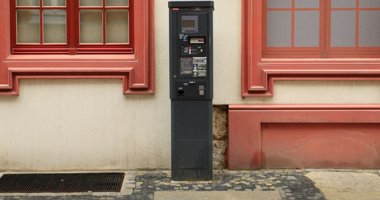Parkowanie zależne od pensji. Wrocław oficjalnie zmienił zasady