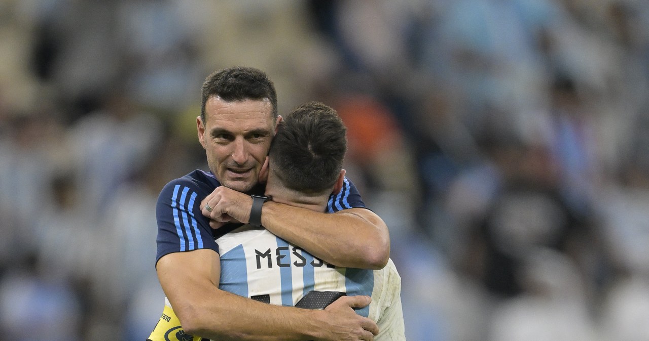 Kpił z niego Maradona, a on tworzy historię. Przywrócił Argentynie Messiego