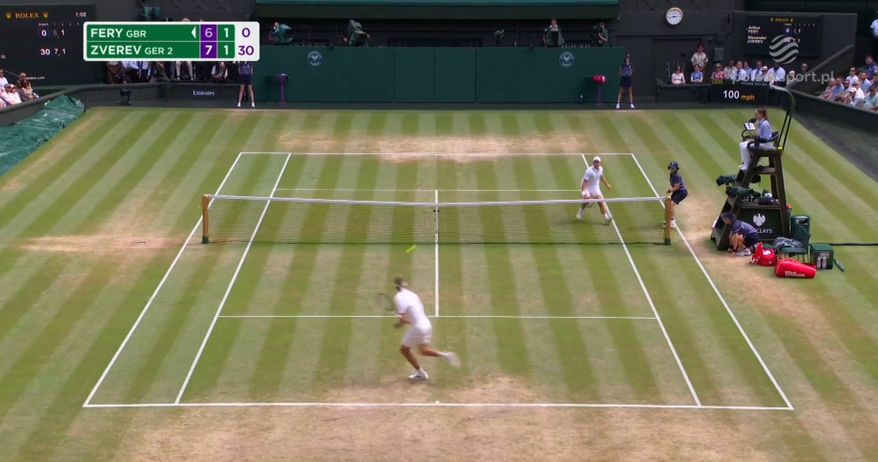 Niecodzienna sytuacja na Wimbledonie. Punkt trzeba było powtórzyć [WIDEO]