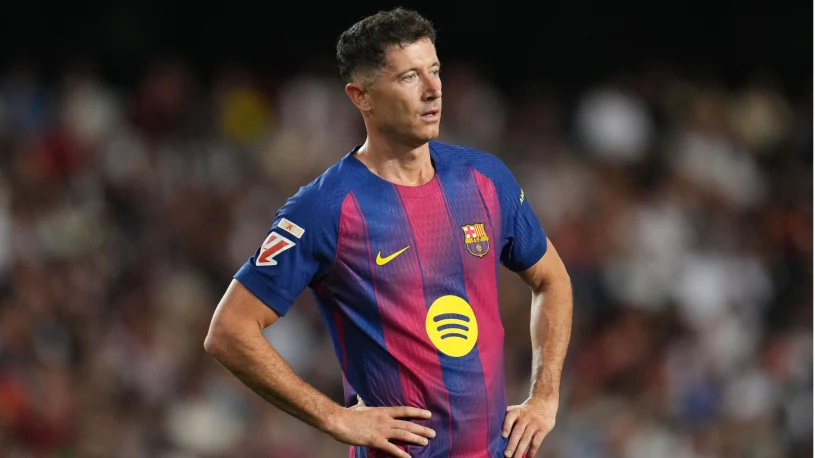 PSG wetuje transfer Ferrana Torresa z Barcelony — chodzi o miliony