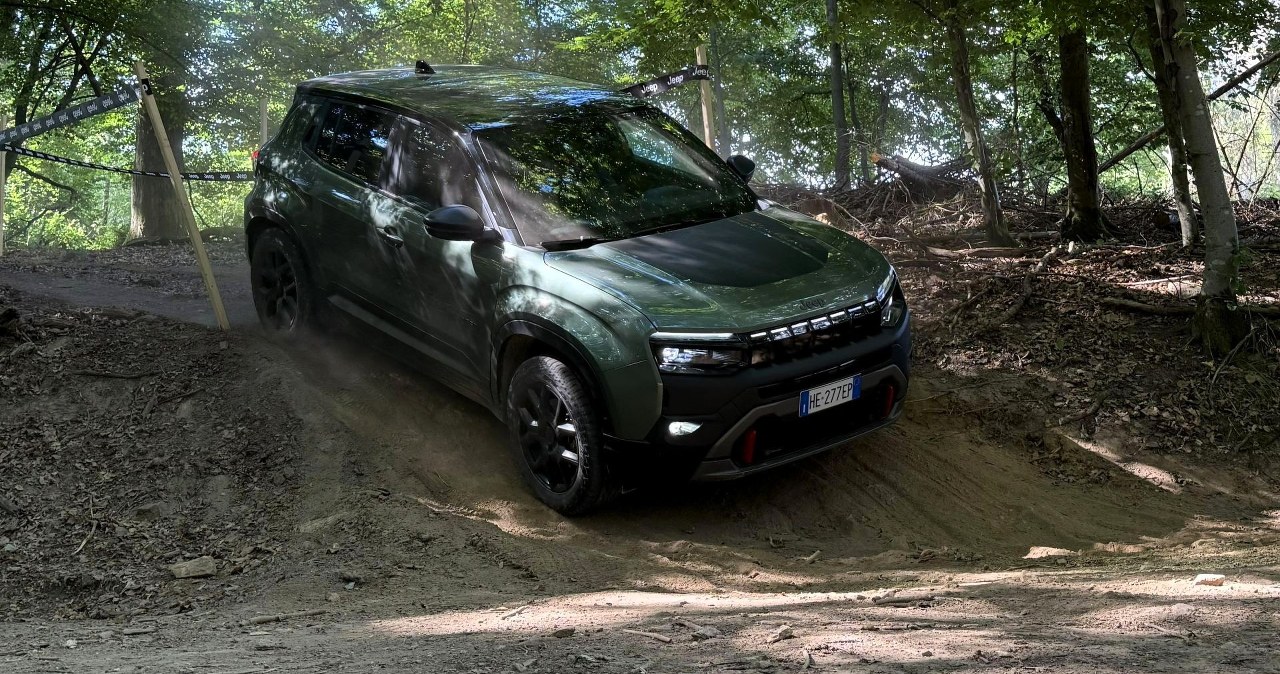 Jeep Avenger z Polski to bestseller. Teraz poprawiono największą bolączkę