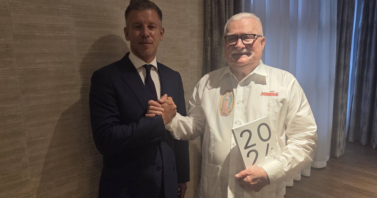 Lech Wałęsa spotkał się z premierem Węgier Peterem Magyarem w Budapeszcie Lech Wałęsa spotkał się z premierem Węgier Peterem Magyarem w Budapeszcie