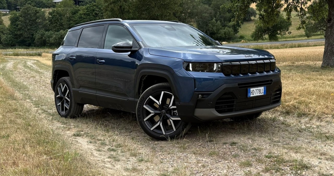 Jeep Compass PHEV to złoty środek. 225 KM, 8 s do setki