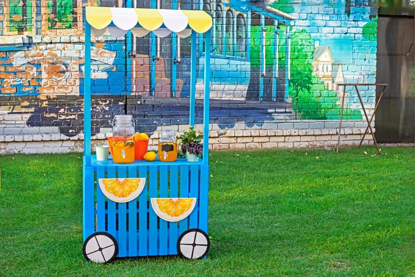 GIS zainteresował się sprzedażą lemoniady przez dzieci. Wydano zalecenia