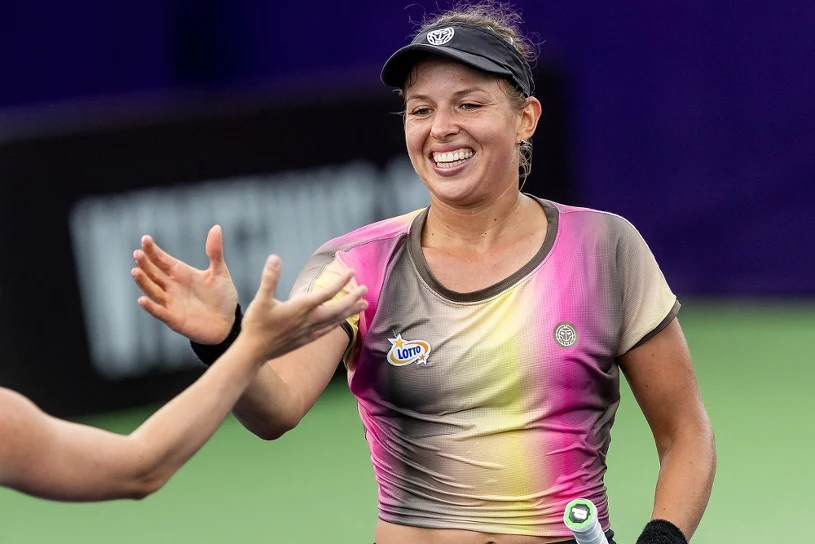 Falkowska w 1/8 finału WTA 125 w Stambule po obronie dwóch meczboli