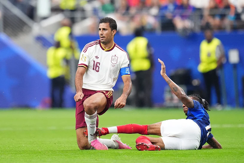 Brutal Foul in Spain–France World Cup Semi Goes Unpunished by Referee and VAR