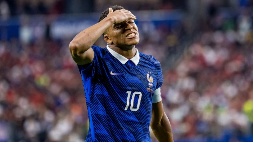 Rzeźniczak mocks Mbappé after France's 2-0 semifinal loss to Spain