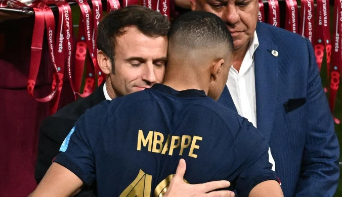 Francja poległa w hicie, Macron zareagował. Te słowa poszły w świat
